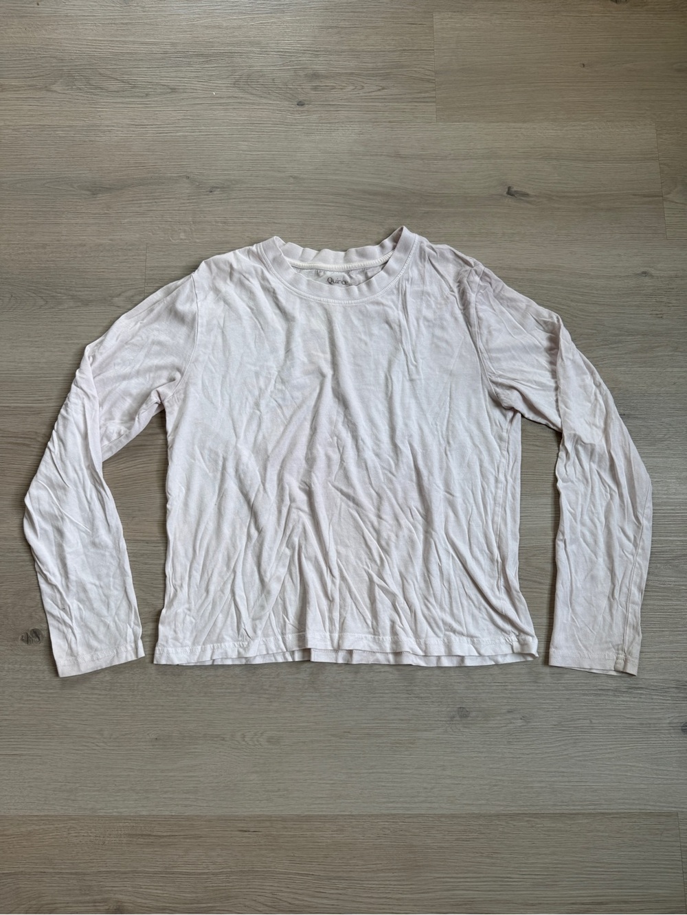 Quince ivory pale pink lightweight crewneck long sleeve layering tee size small